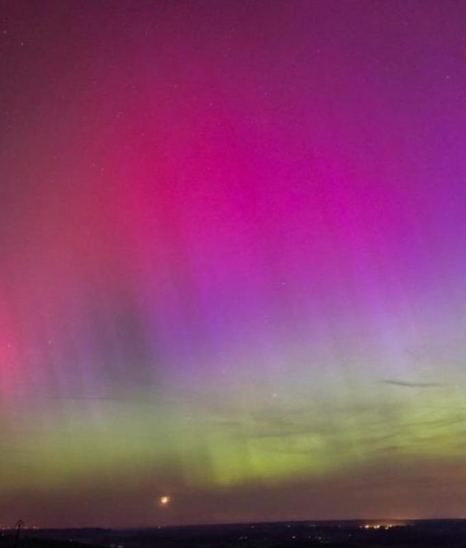 Le tue foto più belle dell’aurora boreale notturna nelle Ardenne, nella Marna e nell’Aisne