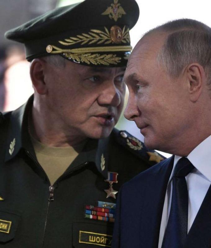 Sergei Shoigu licenziato dal suo amico Vladimir Putin e sostituito da un dirigente del Ministero della Difesa