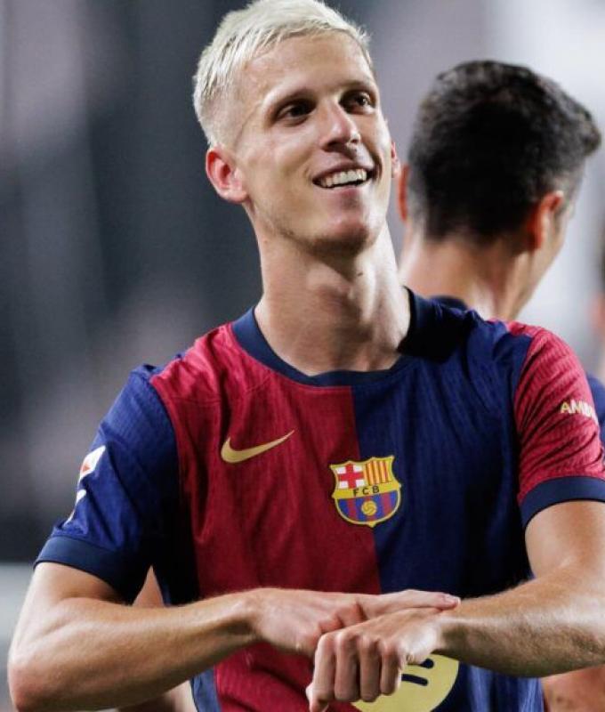 L'agente di Dani Olmo a Manchester per aumentare la pressione