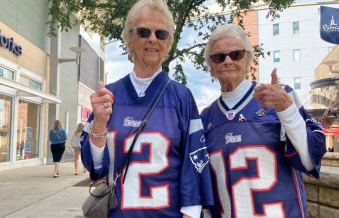 Non esiste un’età per dichiararsi i due più grandi fan di Tom Brady al mondo