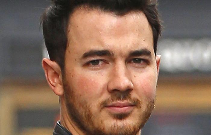 Kevin Jonas soffre di cancro alla pelle: il maggiore dei Jonas Brothers rivela di aver subito un intervento chirurgico