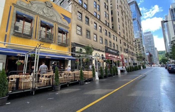 Montreal consente la ridistribuzione dei tendoni sulle terrazze di Peel Street