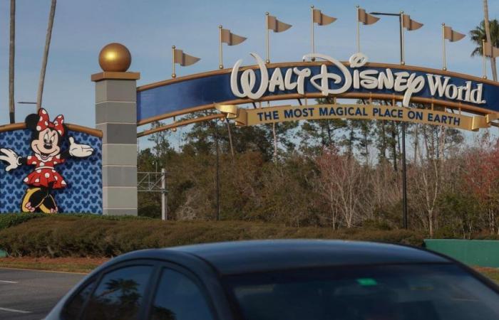 La Disney si impegna a investire fino a 17 miliardi di dollari in Florida