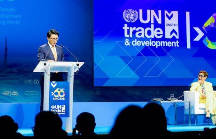 Andry Rajoelina sostiene l’“equilibrio economico” per il Madagascar