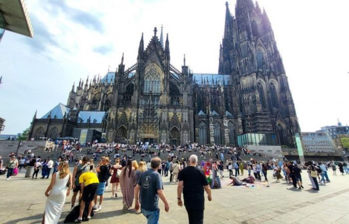 Euro 2024: Squadra svizzera a Colonia: la vera finta visita guidata