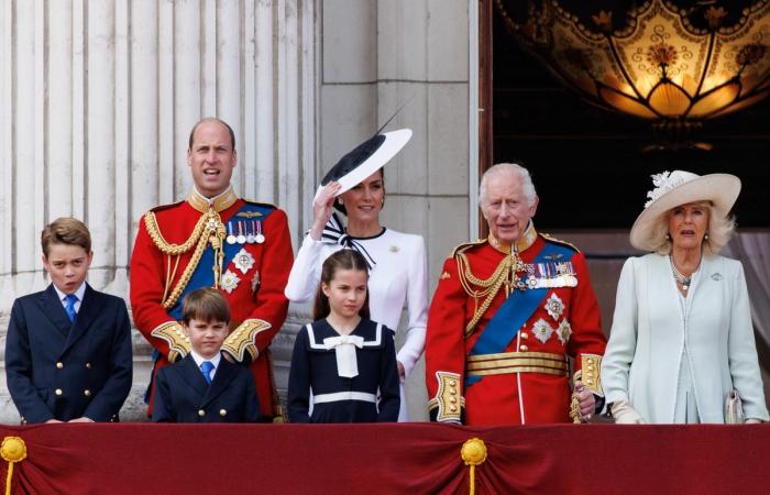 Kate Middleton: Lächelnde Kate zeigt sich öffentlich a Londra
