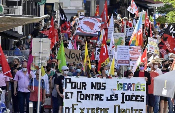 Nel Finistère il Partito socialista invita a manifestazioni contro l’estrema destra