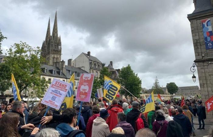 Almeno 8.000 manifestanti nel Finistère contro il Raduno Nazionale