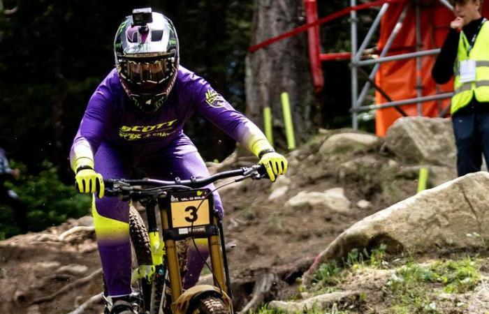Ciclismo: Millavoise Marine Cabirou seconda durante la tappa di Coppa del mondo di mountain bike downhill in Italia questo sabato