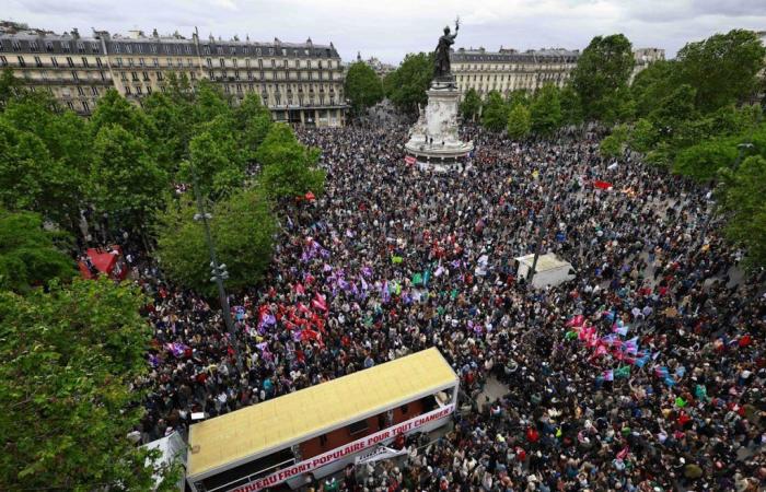 La Francia anti-estrema destra scende in piazza