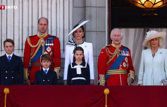 Kate con la famiglia sul balcone di Buckingham Palace: la foto che tutti gli inglesi aspettavano