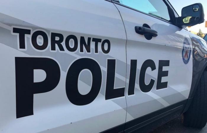 Adolescente ucciso in una sparatoria in pieno giorno a Toronto