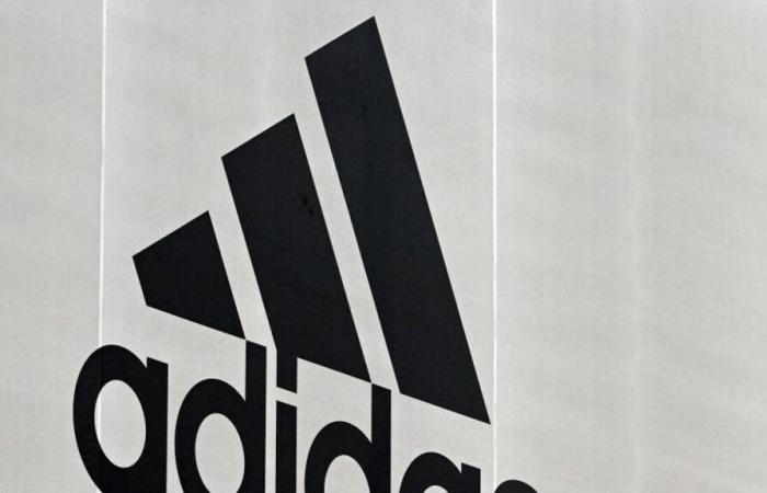 Secondo la stampa inglese, Adidas starebbe indagando su un presunto caso di corruzione in Cina