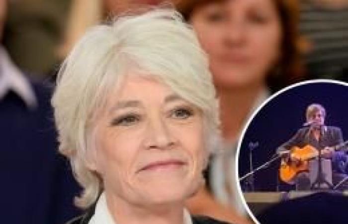 Christophe Dechavanne rende un commovente omaggio a Françoise Hardy sul set di “Quelle Epoch” (video)