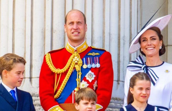 Il principe William da solo con i suoi figli, questa foto commovente rivelata da Kate Middleton per la festa del papà