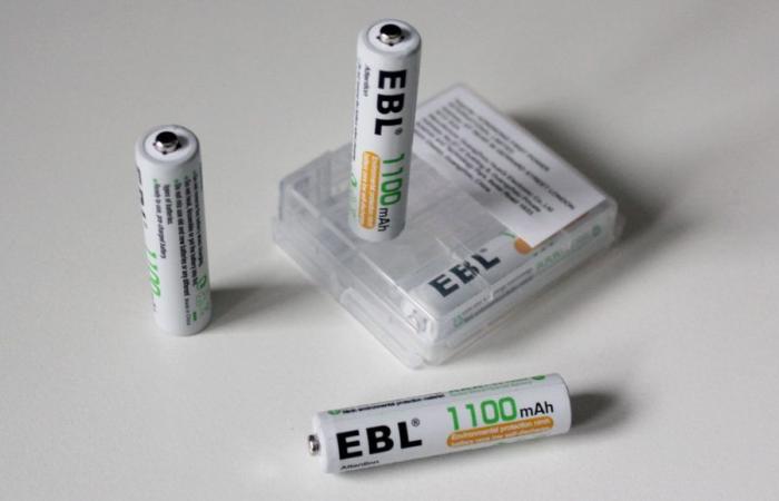 Buon affare – La batteria ricaricabile EBL AAA/HR03 NiMh 1100 mAh Per 12 “5 stelle” a 10,52 € (-25%)