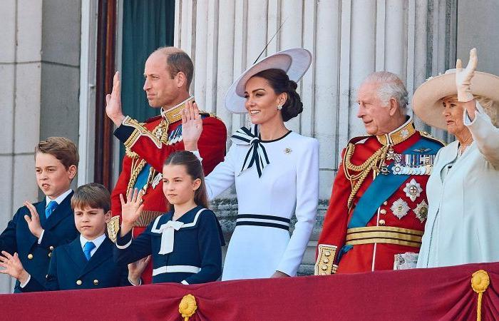Kate fa il suo ritorno pubblico alla parata del compleanno di Carlo III