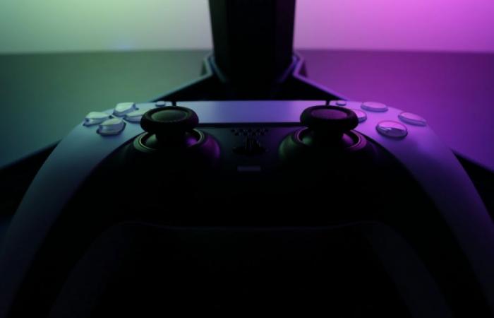 Sony ammette che i giocatori di PS5 sono diventati esigenti: vogliono che i giochi funzionino a 60 FPS e abbiano Ray Tracing