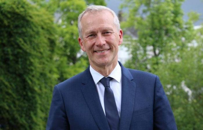 Elezioni legislative 2024. Guillaume Garot è candidato PFN nella prima circoscrizione elettorale della Mayenne