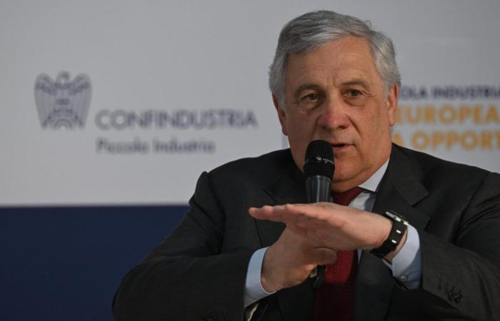 Elezioni europee, Tajani: “Ha vinto il Partito popolare europeo, bisogna tenerne conto”