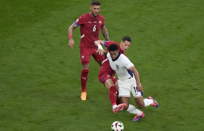 L’Inghilterra inizia la sua campagna europea con una vittoria per 1-0 sulla Serbia