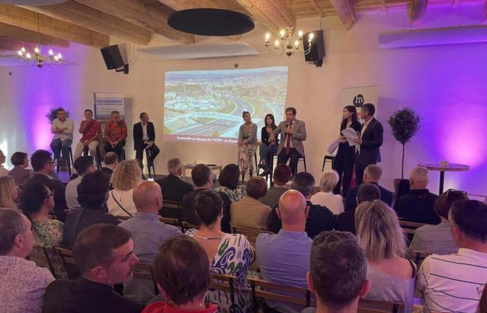 Vicino a Montpellier. Dibattito: come si delinea il futuro economico della valle dell’Hérault?