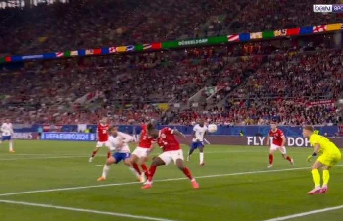 le immagini del primo gol degli Azzurri in questo Euro 2024… su un CSC austriaco
