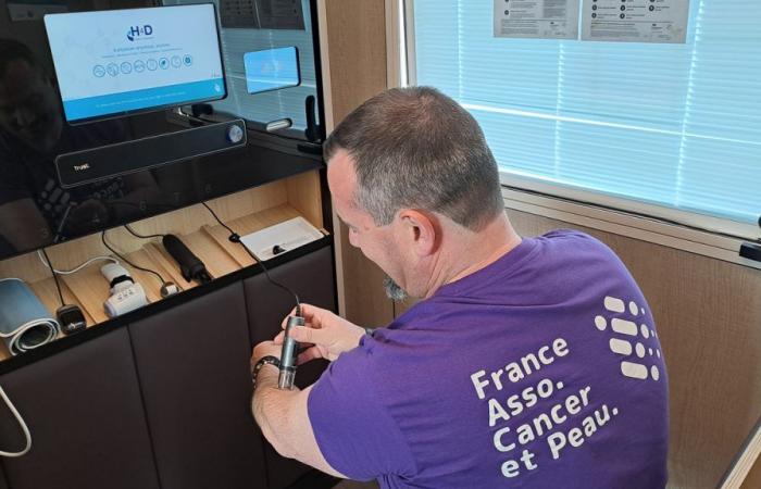 Yvelines – Un dispositivo che aiuta a rilevare possibili tumori della pelle viaggia attraverso Yvelines