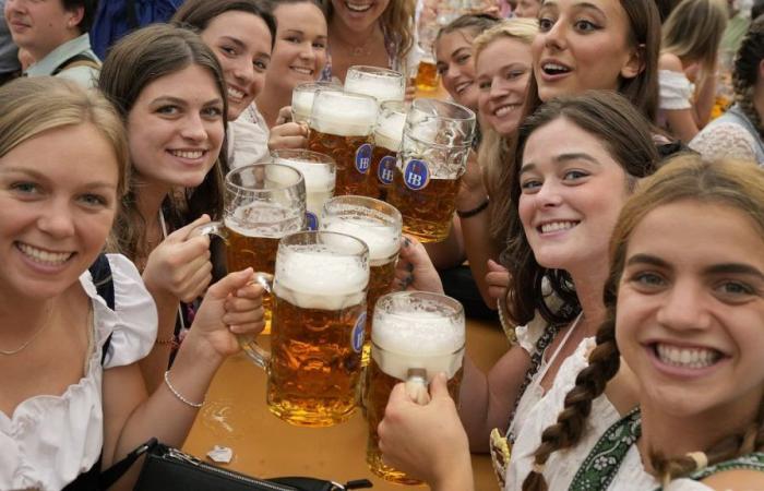 Prezzi della birra in Europa: quanto pagheranno i tifosi a Euro 2024?