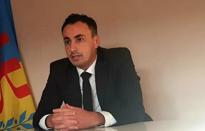 Colloquio. Aksel Bellabbaci, capo del MAK: “L’Algeria è il figlio poco istruito della Francia”