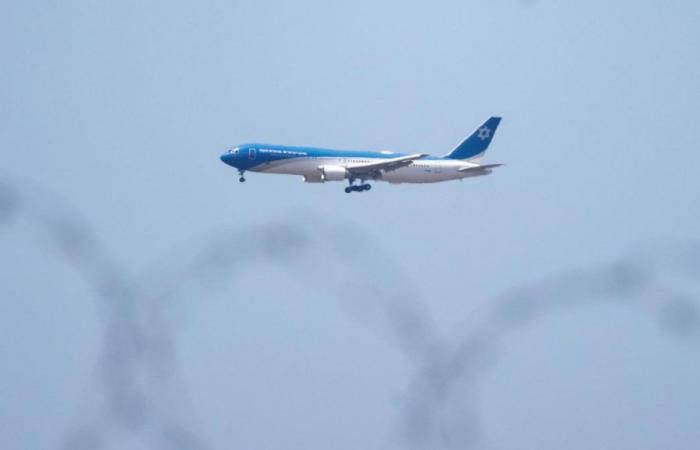 Stati Uniti: Boeing potrebbe sfuggire a un processo penale ma dovrà avere un supervisore