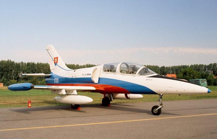 Vandea: un aereo costretto ad atterrare senza carrello di atterraggio