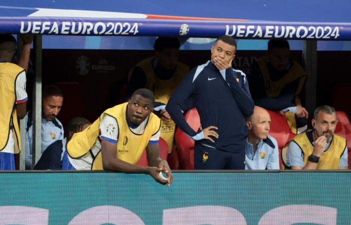 Euro 2024: Kylian Mbappé segna contro gli avversari in allenamento