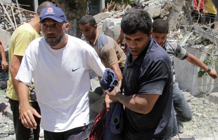 Israele e Hamas in guerra, giorno 261 | Bombardamenti a Gaza, un emissario israeliano a Washington