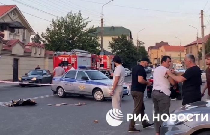 Almeno 15 poliziotti uccisi in un’ondata di attacchi nel Daghestan russo | Notizia