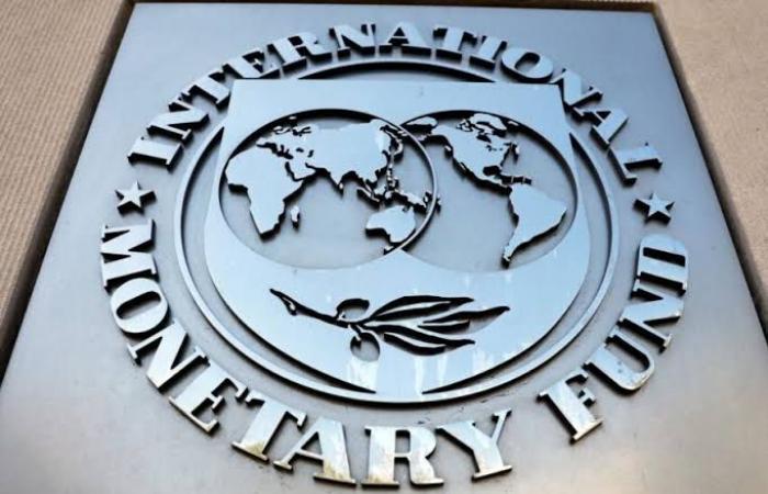 Mondo: circa il 60% delle riserve valutarie detenute in dollari (FMI)