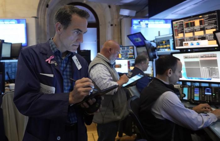 Wall Street chiude in ordine disorganizzato