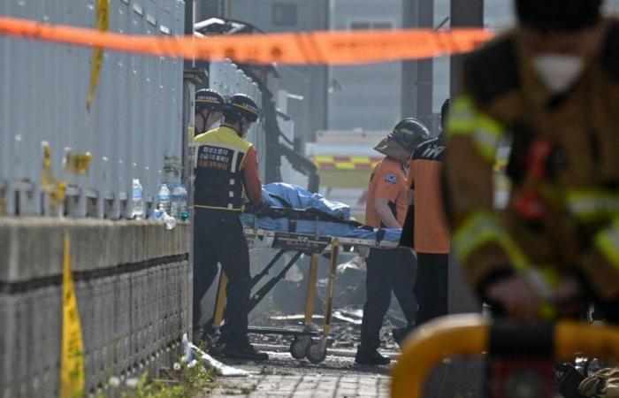 Corea del Sud: una ventina di morti dopo l’incendio in una fabbrica di batterie al litio