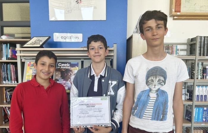 Quattro studenti di La Rochotte a Chaumont vincono il premio “School-media” per un articolo sulla fiamma accademica