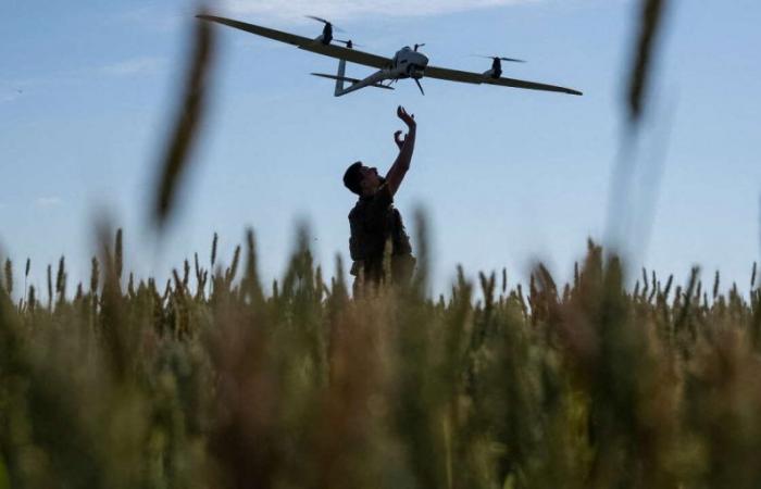 l’esercito russo afferma di aver distrutto trenta droni ucraini in due regioni di confine
