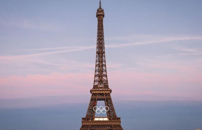 Parigi: per visitare la Torre Eiffel durante i Giochi Olimpici, presta attenzione alle condizioni di accesso
