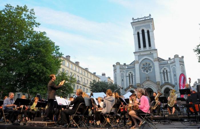 Secondo i sondaggi, gli abitanti di Saint-Etienne preferiscono la loro città