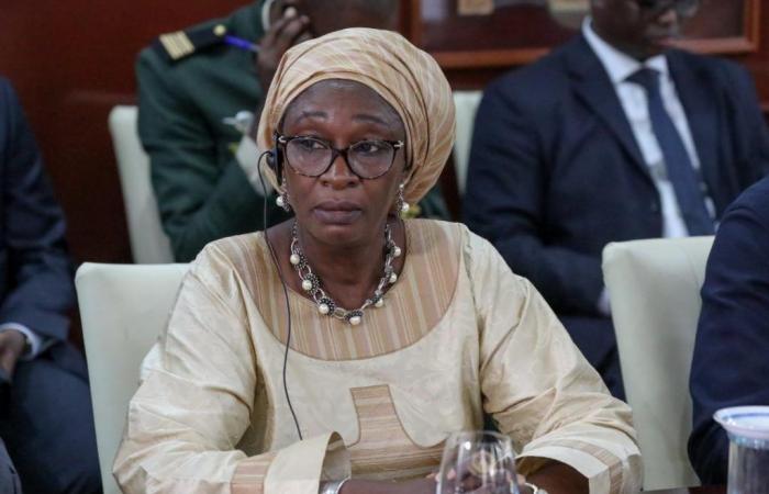 Manifestazione di Amnistia a Dakar: “Il Burkina si rammarica ma non incolpa il Senegal…” Il ministro Yassine Fall