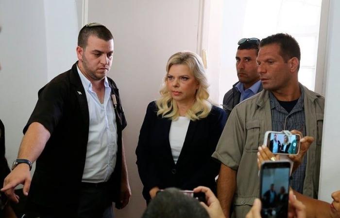 Sara Netanyahu denuncia un “complotto militare” contro il marito