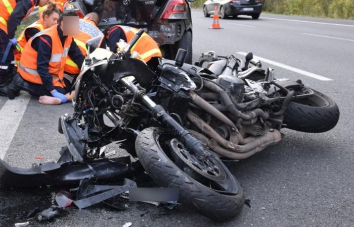 Val-d’Oise: motocicletta prende fuoco a seguito di un incidente con un’auto