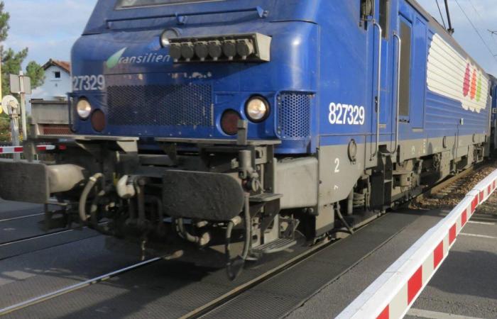 Violento incidente tra un treno e un’auto nei pressi di Béthune: morto il conducente