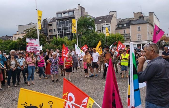 150 persone si sono radunate contro l’estrema destra