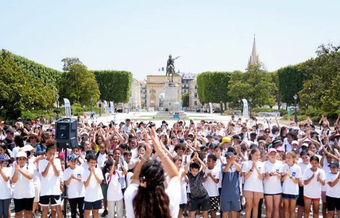 NELLE IMMAGINI, NELLE FOTO. Gli studenti CM2 di Montpellier hanno festeggiato la fine dell’anno scolastico prima di andare al college