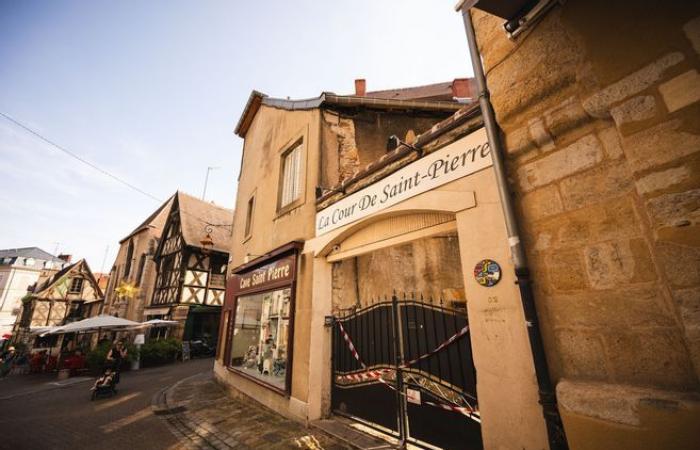 Crollo parziale di un edificio a Montluçon: un intero isolato messo in sicurezza dal municipio