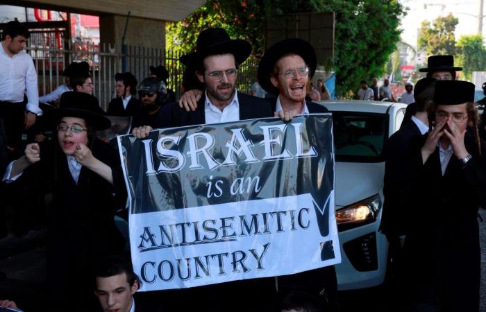 In Israele gli ebrei ultraortodossi si ribellano al governo